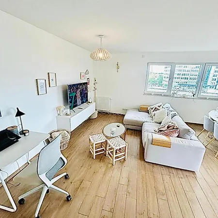 Апартаменты Cosy 2 Bedrooms