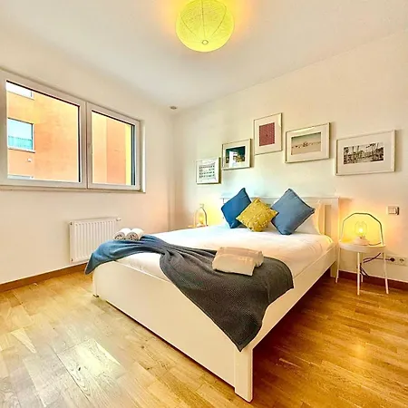 Cosy 2 Bedrooms Appartamento *