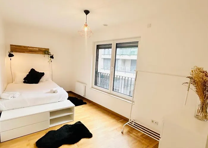 Cosy 2 Bedrooms Апартаменты *