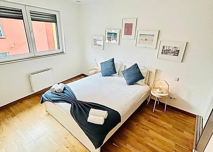 Cosy 2 Bedrooms Lägenhet Luxemburg